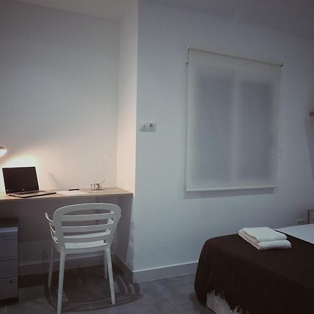 Апартаменты Apartamento La Paz Торрельяно Экстерьер фото