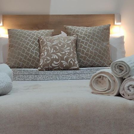 Апартаменты Apartamento La Paz Торрельяно Экстерьер фото