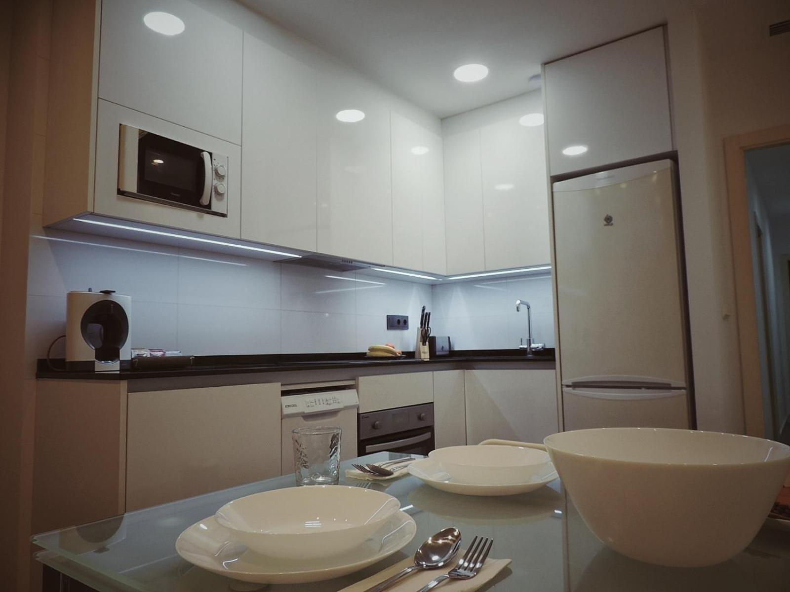 Апартаменты Apartamento La Paz Торрельяно Экстерьер фото