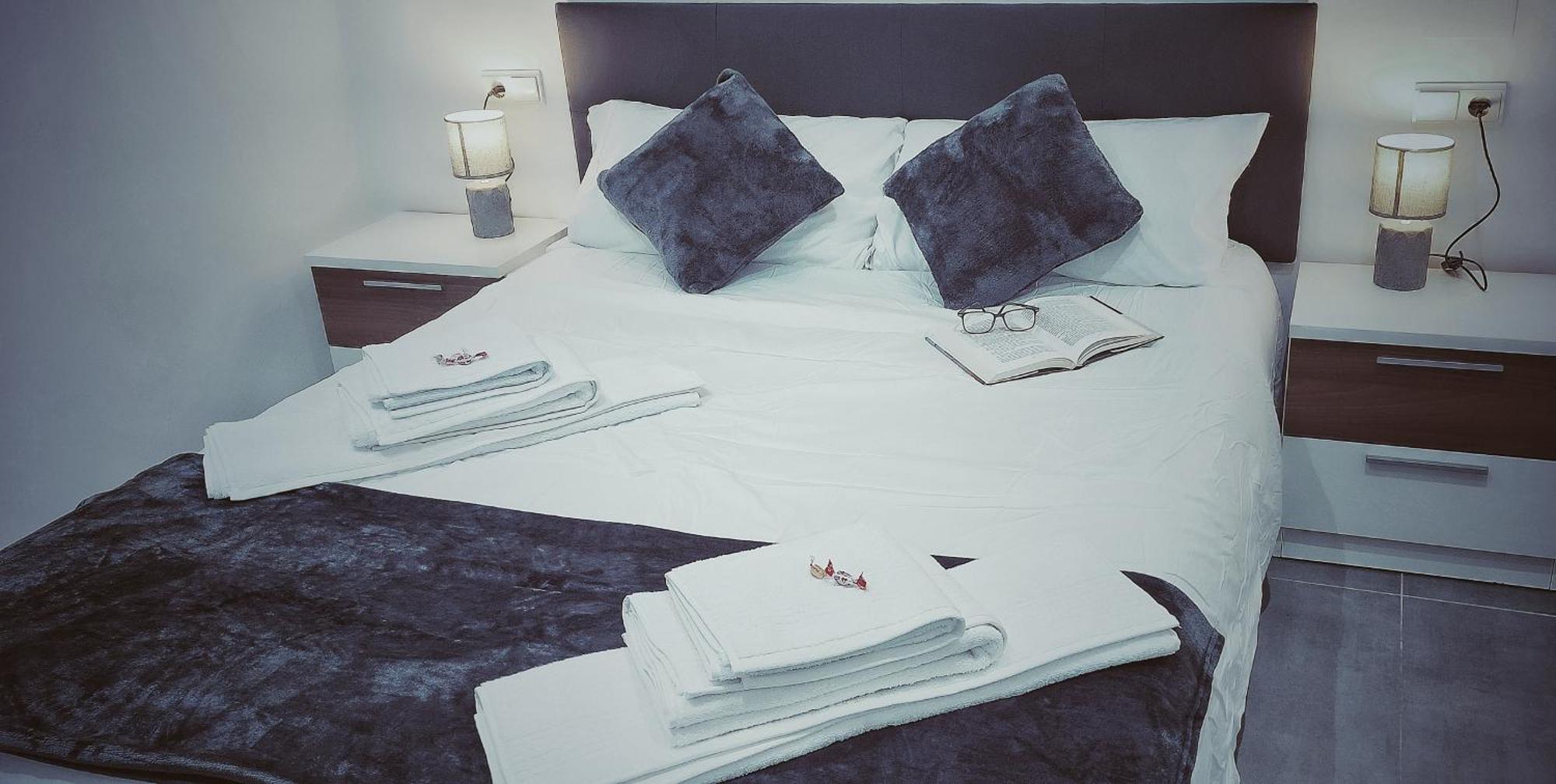 Апартаменты Apartamento La Paz Торрельяно Экстерьер фото
