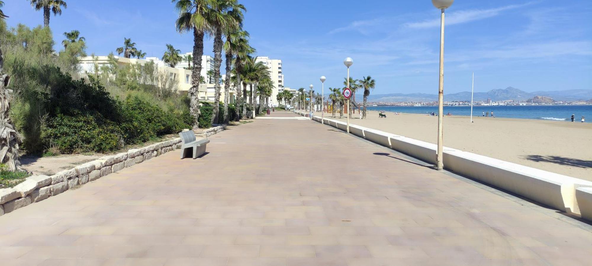 Апартаменты Apartamento La Paz Торрельяно Экстерьер фото